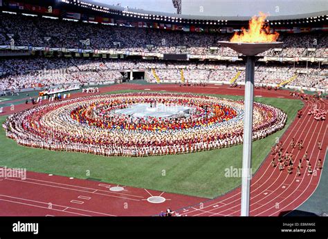 Den Imposserande 1988 Seoulolympiaden: Sydkoreas Genombrott på den Globala Scenen och Yang Jung-mo's Roll i Historien